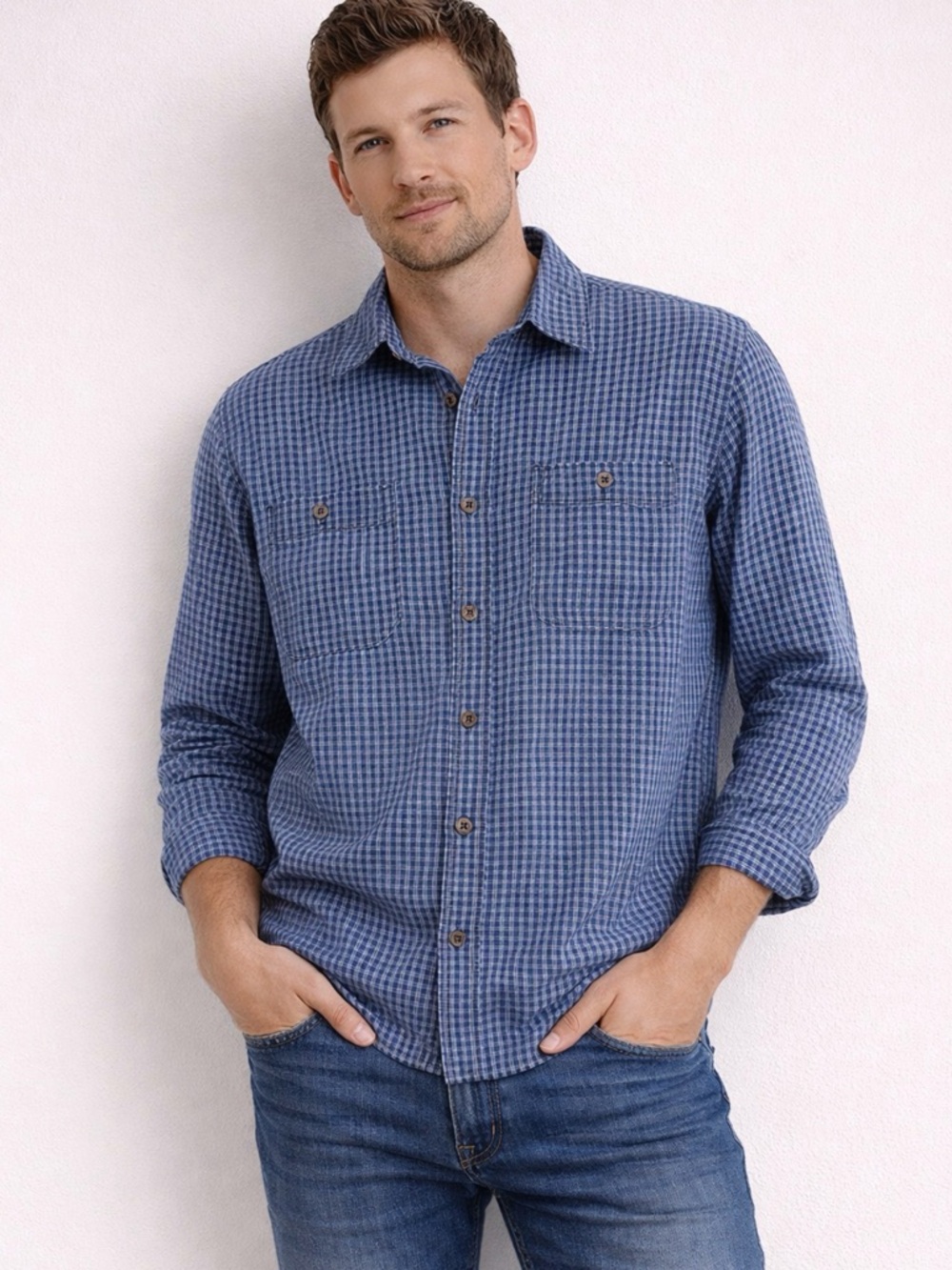EUC L.L. Bean Men's Blue Micro-Check Button-Down Shirt